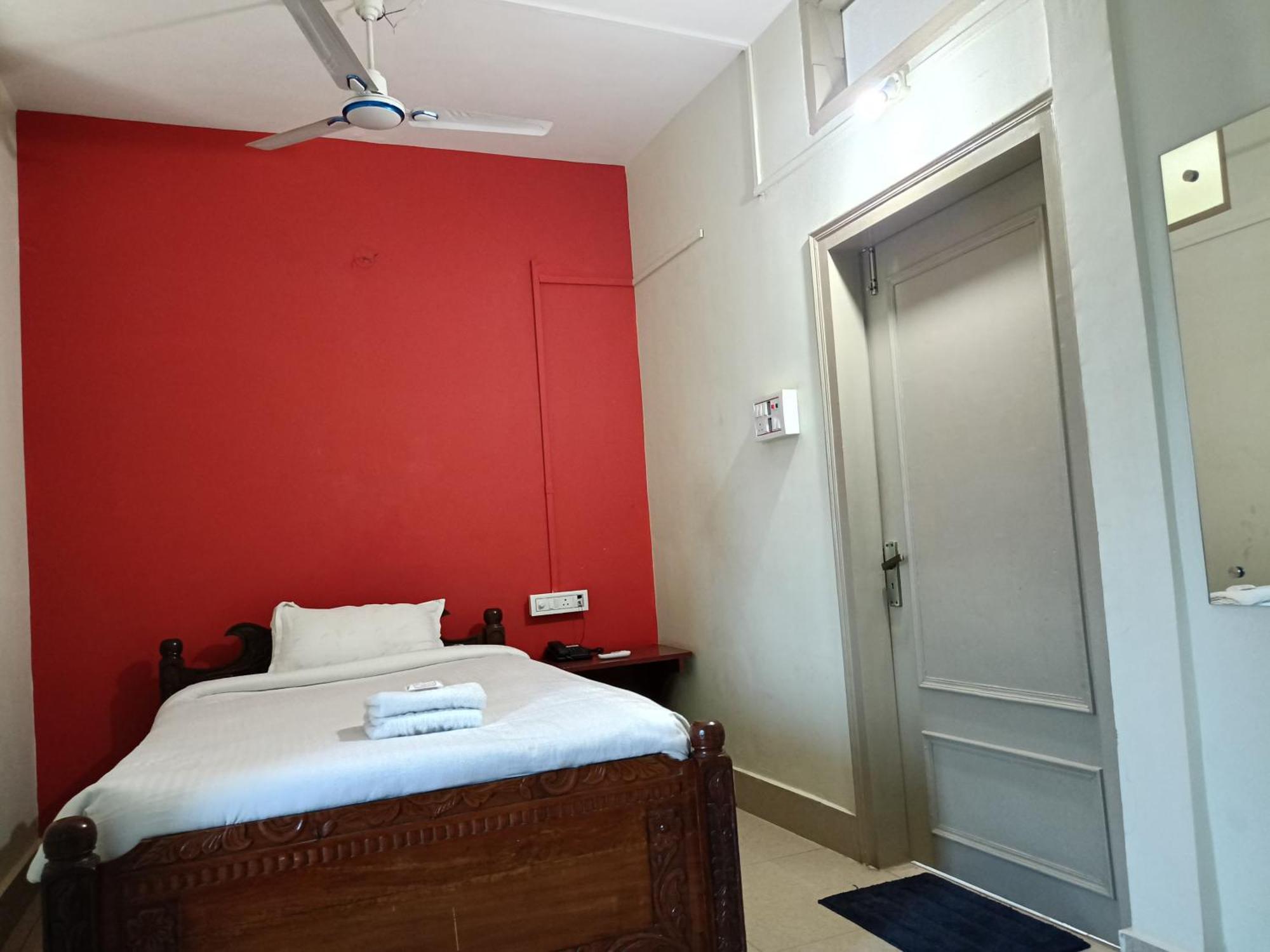 Hotel Bhargav กูวาฮาติ ภายนอก รูปภาพ